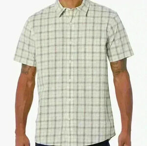 Men's plaid short sleeve  shirt